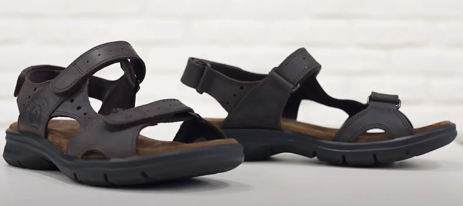 How to Clean Leather Sandals Thoroughly
