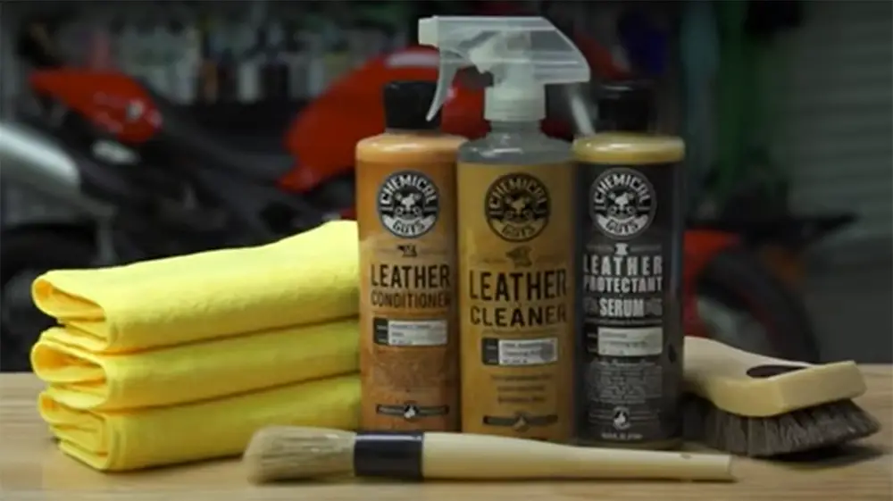 Preventing Leather Cracks