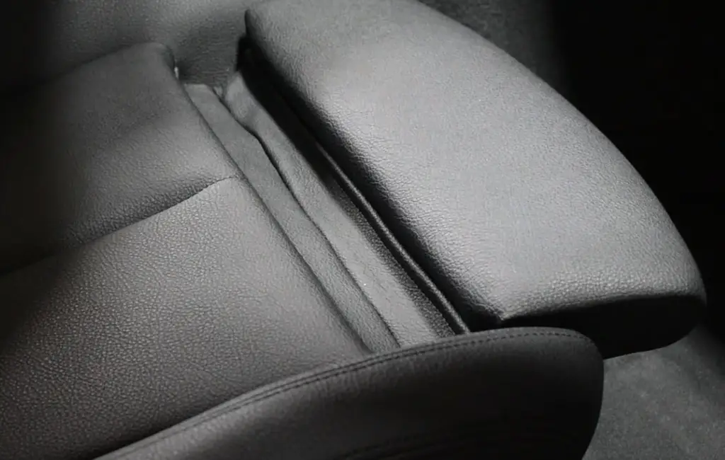 Features of BMW interior leather upholstery