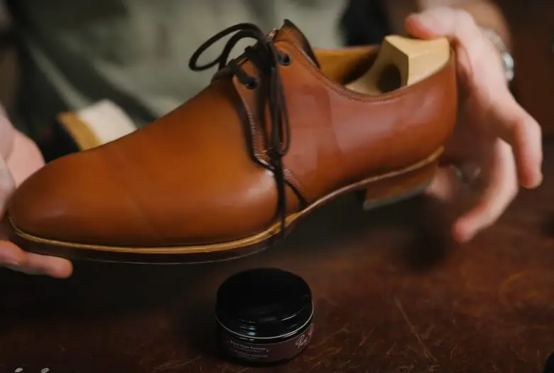 Can You Wear Leather Boots in the Rain? LeatherProfy