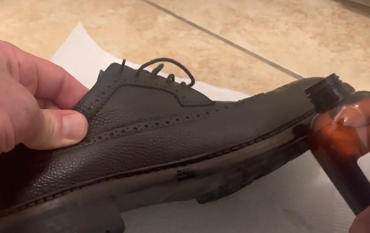 how-to-stop-leather-shoes-from-squeaking-leatherprofy
