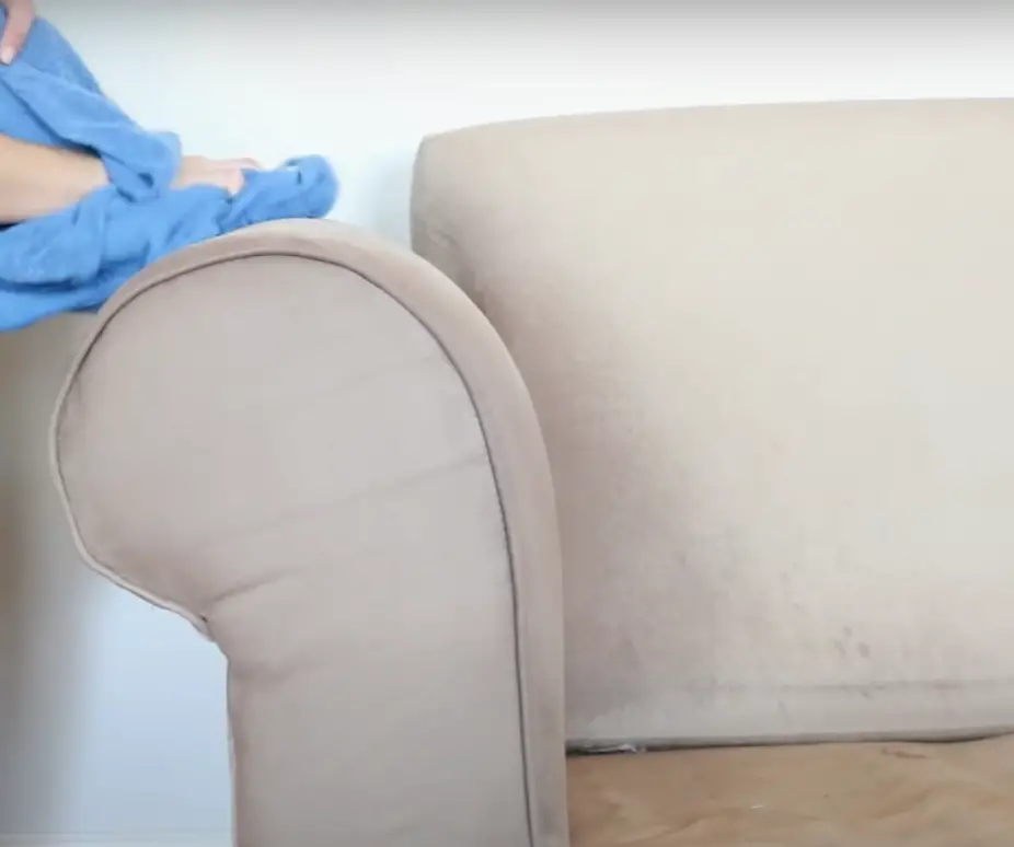How to Remove Oil Stains From Your Suede Couch Covers?