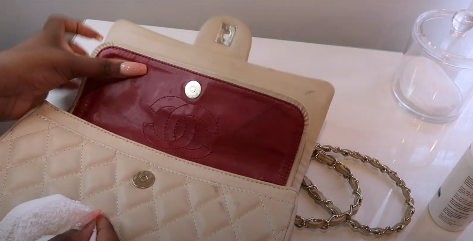 How to Clean Lambskin Leather? LeatherProfy