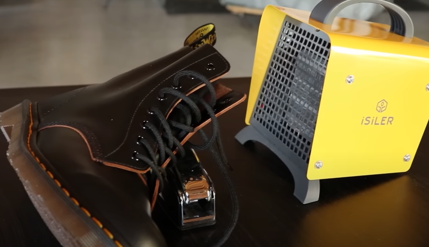 How to Soften Leather Boots? LeatherProfy