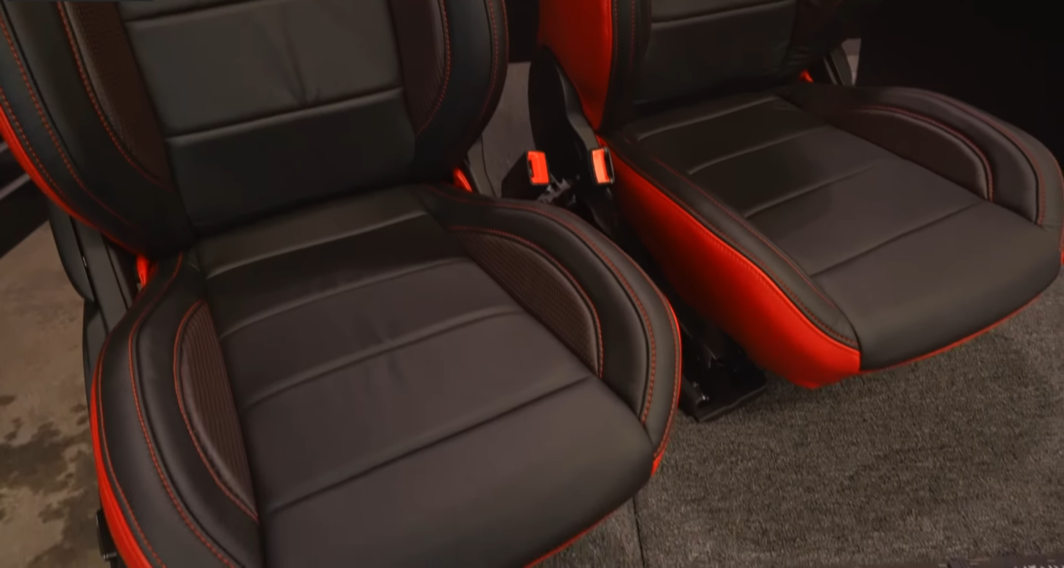 How to Tighten Leather Seats? LeatherProfy