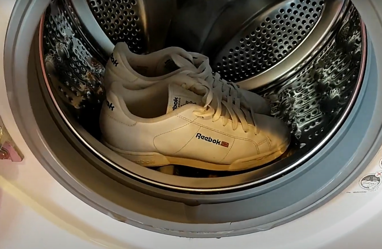 Can You Put Leather Shoes in the Washer? LeatherProfy