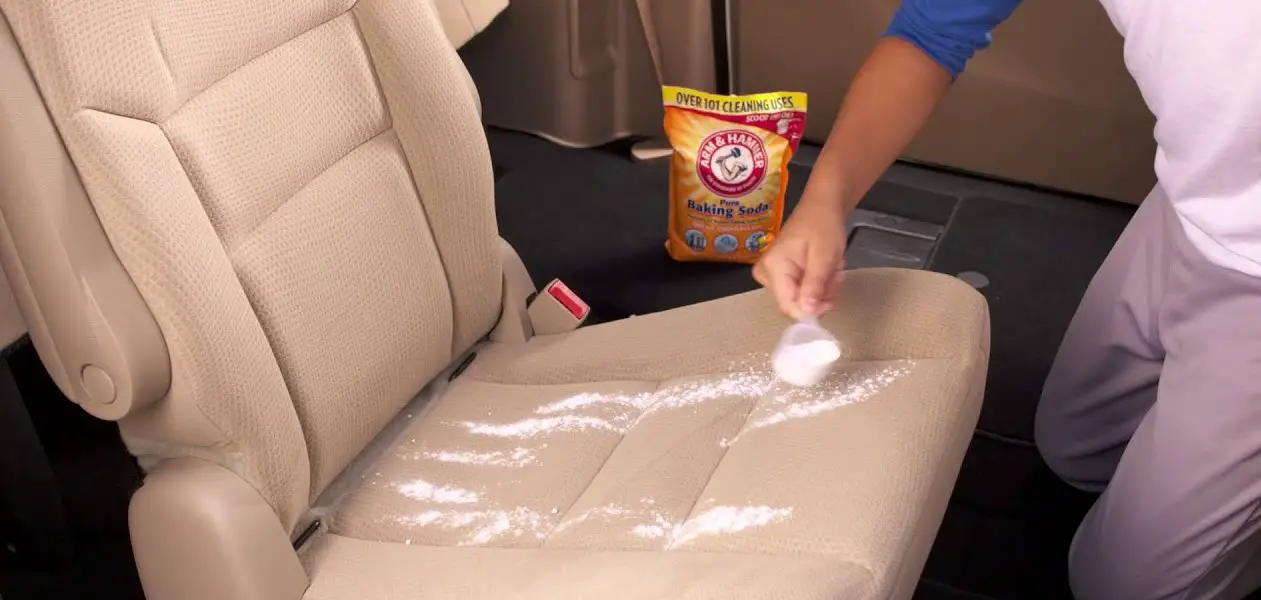 Can you use baking soda on leather