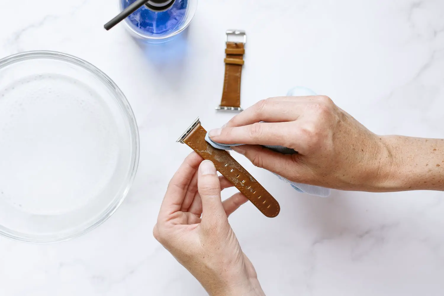 How to Prevent Your Leather Watch from Smelling