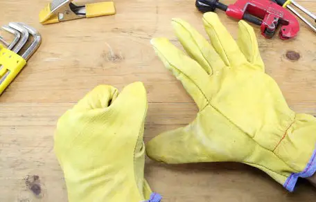 Washing The Suede Gloves’ Watermarks