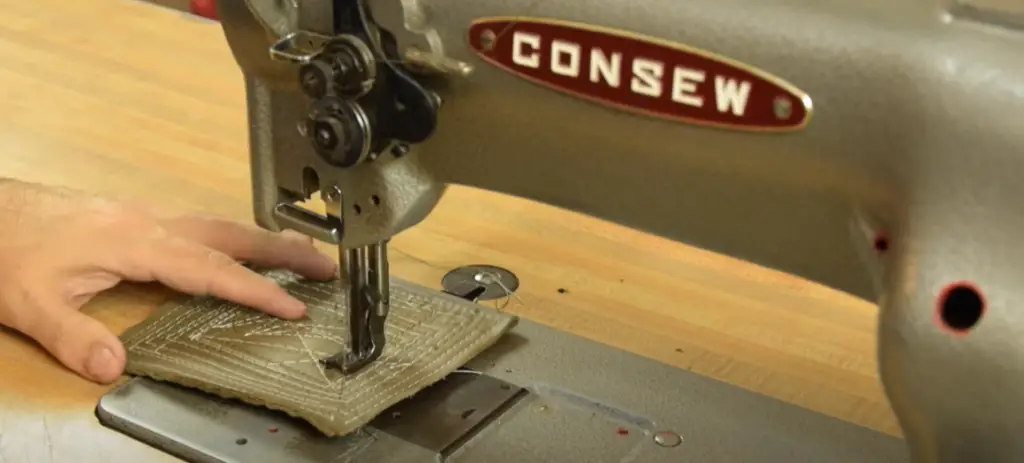 Consew 220 Leather Sewing Machine Review - LeatherProfy