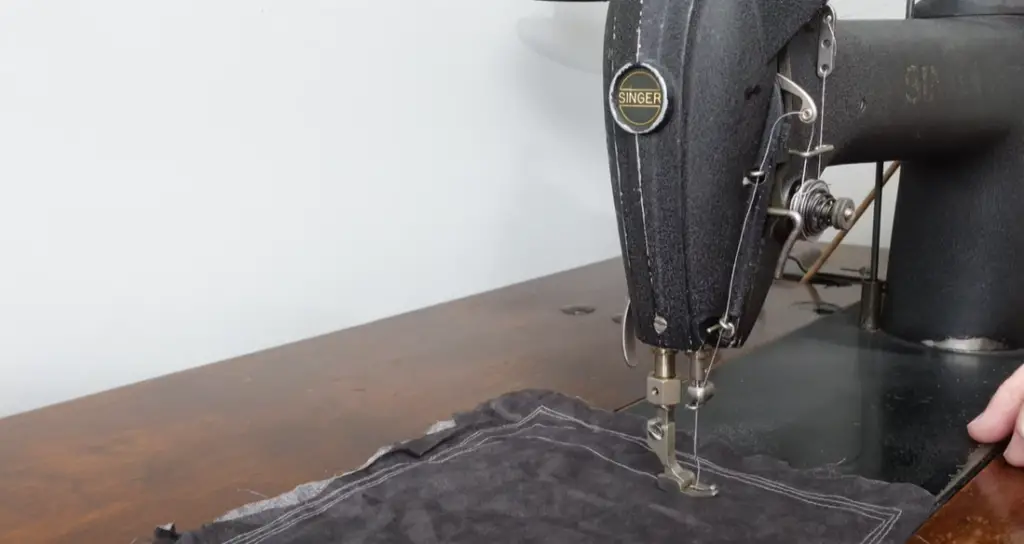 Can a Singer sewing machine sew through leather?