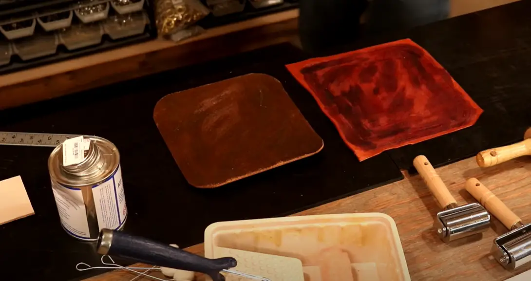 How to Glue Leather to Metal? LeatherProfy