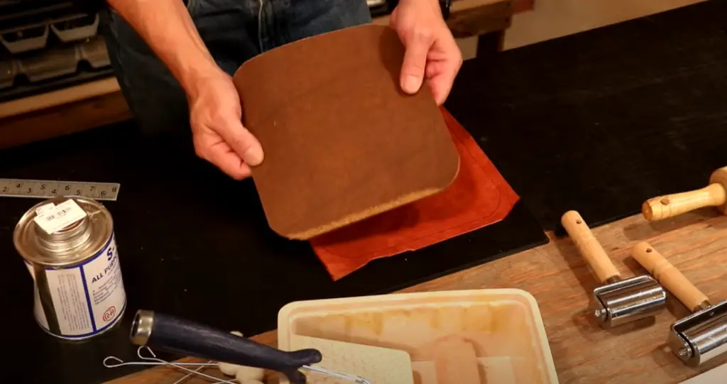 Tips for Gluing Leather to Metal