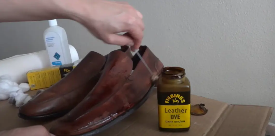 How to Dye Leather Shoes? LeatherProfy